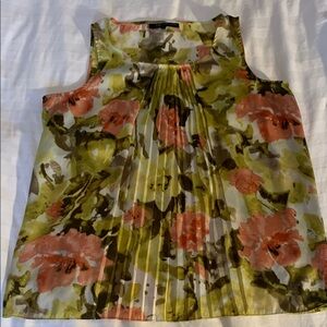 Anne Klein roomy  sleeveless floral coral/moss green sleeveless top EUC